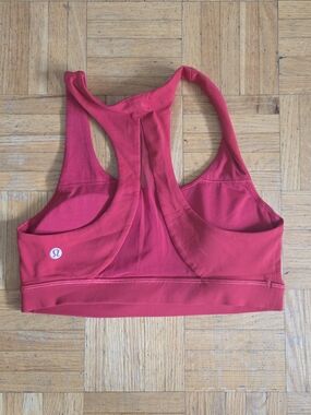 lululemon Invigorate Red Racerback Sports Bra with Supportive Band Size 4